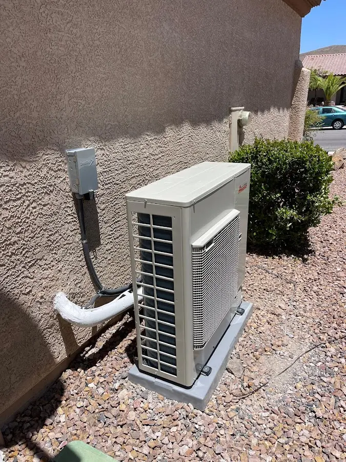 Residential air conditioning condenser unit in Picnic Point